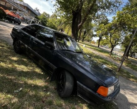Синий Ауди 100, объемом двигателя 2 л и пробегом 358 тыс. км за 55000 $, фото 2 на Automoto.ua