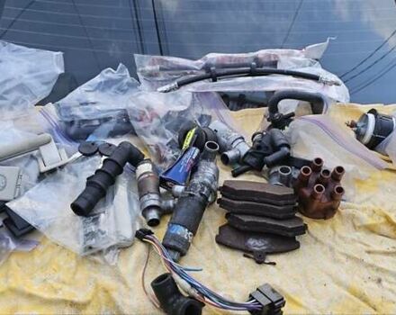 Синий Ауди 100, объемом двигателя 2 л и пробегом 290 тыс. км за 2900 $, фото 31 на Automoto.ua