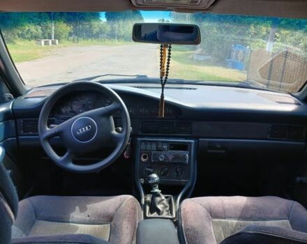 Синий Ауди 100, объемом двигателя 2.1 л и пробегом 1000 тыс. км за 1400 $, фото 2 на Automoto.ua