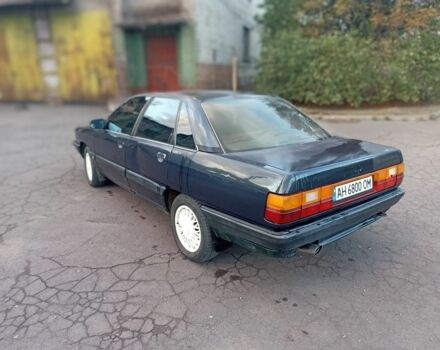Синий Ауди 100, объемом двигателя 2.3 л и пробегом 300 тыс. км за 899 $, фото 2 на Automoto.ua