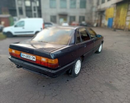 Синий Ауди 100, объемом двигателя 2.3 л и пробегом 300 тыс. км за 899 $, фото 3 на Automoto.ua
