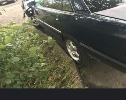 Синій Ауді 100, об'ємом двигуна 1.8 л та пробігом 300 тис. км за 650 $, фото 1 на Automoto.ua