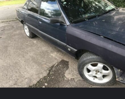 Синій Ауді 100, об'ємом двигуна 1.8 л та пробігом 300 тис. км за 650 $, фото 4 на Automoto.ua