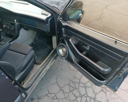 Синий Ауди 100, объемом двигателя 2.3 л и пробегом 300 тыс. км за 899 $, фото 5 на Automoto.ua