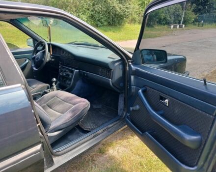 Синий Ауди 100, объемом двигателя 2.1 л и пробегом 1000 тыс. км за 1400 $, фото 1 на Automoto.ua