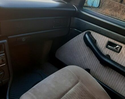 Синий Ауди 100, объемом двигателя 2 л и пробегом 350 тыс. км за 2300 $, фото 6 на Automoto.ua