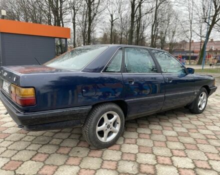 Синій Ауді 100, об'ємом двигуна 1.8 л та пробігом 265 тис. км за 2800 $, фото 2 на Automoto.ua