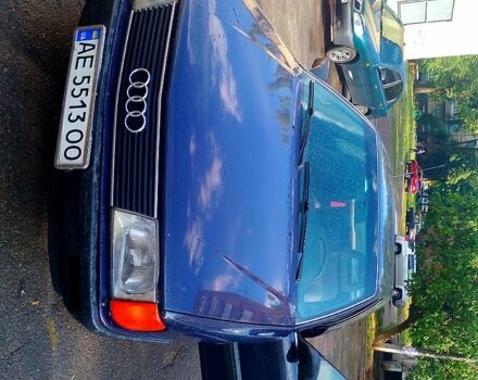 Синий Ауди 100, объемом двигателя 2 л и пробегом 270 тыс. км за 2000 $, фото 2 на Automoto.ua