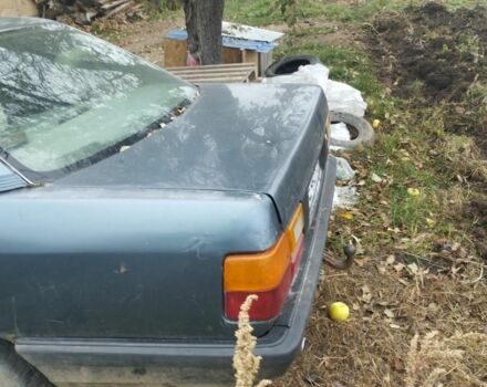 Синий Ауди 100, объемом двигателя 2 л и пробегом 1000 тыс. км за 1000 $, фото 3 на Automoto.ua