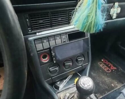 Синий Ауди 100, объемом двигателя 1.8 л и пробегом 300 тыс. км за 1500 $, фото 1 на Automoto.ua