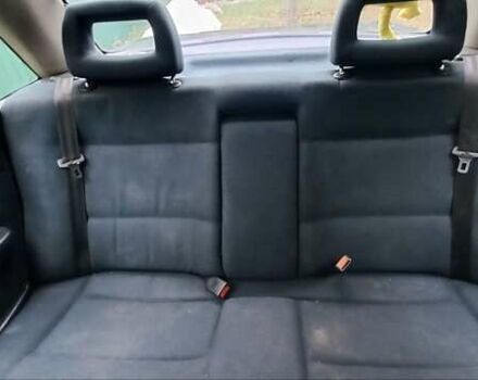 Синий Ауди 100, объемом двигателя 1.8 л и пробегом 300 тыс. км за 1500 $, фото 2 на Automoto.ua