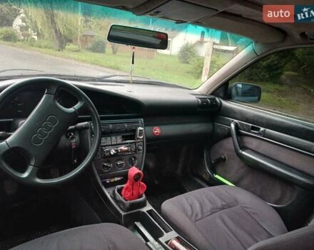 Синий Ауди 100, объемом двигателя 2.5 л и пробегом 280 тыс. км за 2800 $, фото 2 на Automoto.ua