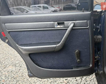 Синий Ауди 100, объемом двигателя 2 л и пробегом 247 тыс. км за 2200 $, фото 18 на Automoto.ua