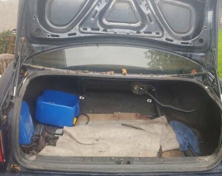 Синий Ауди 100, объемом двигателя 1.98 л и пробегом 200 тыс. км за 1700 $, фото 2 на Automoto.ua