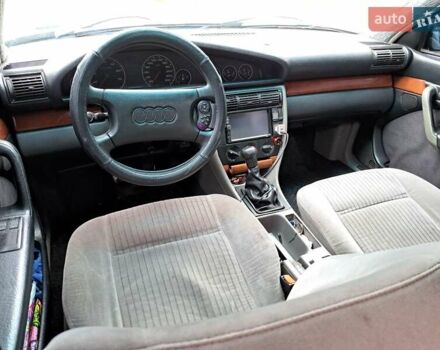 Синий Ауди 100, объемом двигателя 2 л и пробегом 450 тыс. км за 2300 $, фото 4 на Automoto.ua