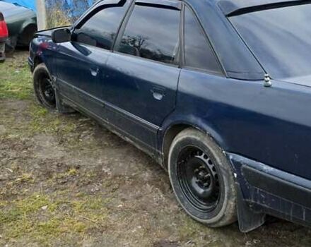 Синий Ауди 100, объемом двигателя 2 л и пробегом 300 тыс. км за 2000 $, фото 1 на Automoto.ua