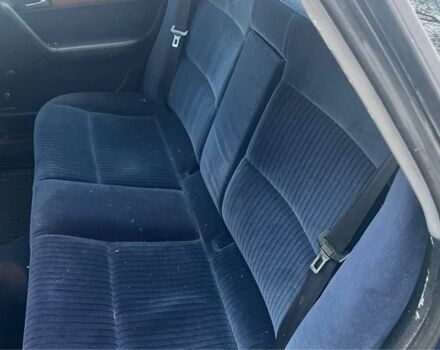 Синий Ауди 100, объемом двигателя 2.8 л и пробегом 258 тыс. км за 2500 $, фото 11 на Automoto.ua