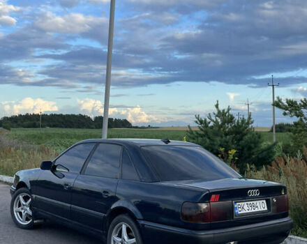 Синий Ауди 100, объемом двигателя 2.6 л и пробегом 440 тыс. км за 3500 $, фото 2 на Automoto.ua