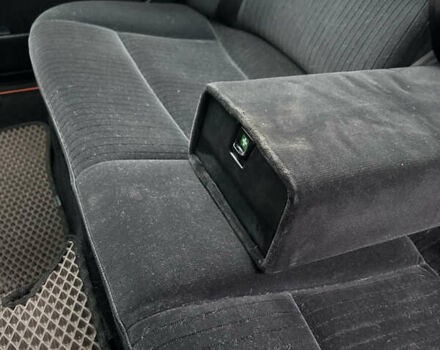 Синий Ауди 100, объемом двигателя 2.8 л и пробегом 372 тыс. км за 2850 $, фото 16 на Automoto.ua