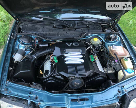 Синий Ауди 100, объемом двигателя 2.6 л и пробегом 400 тыс. км за 2600 $, фото 2 на Automoto.ua