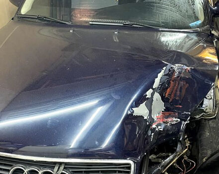 Синій Ауді 100, об'ємом двигуна 2.6 л та пробігом 0 тис. км за 1200 $, фото 5 на Automoto.ua