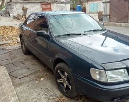 Синій Ауді 100, об'ємом двигуна 2 л та пробігом 300 тис. км за 2900 $, фото 1 на Automoto.ua