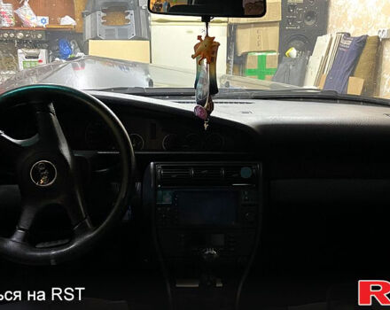Синій Ауді 100, об'ємом двигуна 2.6 л та пробігом 0 тис. км за 1200 $, фото 6 на Automoto.ua