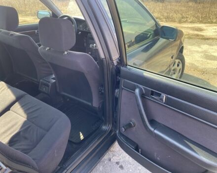 Синий Ауди 100, объемом двигателя 2.6 л и пробегом 400 тыс. км за 999 $, фото 11 на Automoto.ua