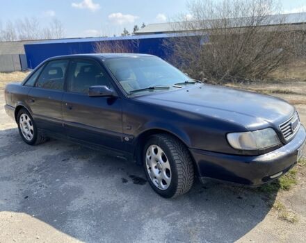 Синий Ауди 100, объемом двигателя 2.6 л и пробегом 400 тыс. км за 999 $, фото 3 на Automoto.ua