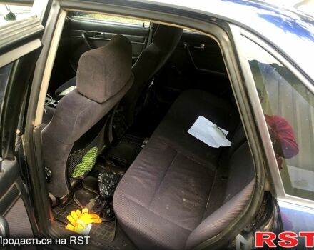 Синий Ауди 100, объемом двигателя 2.6 л и пробегом 400 тыс. км за 2800 $, фото 6 на Automoto.ua