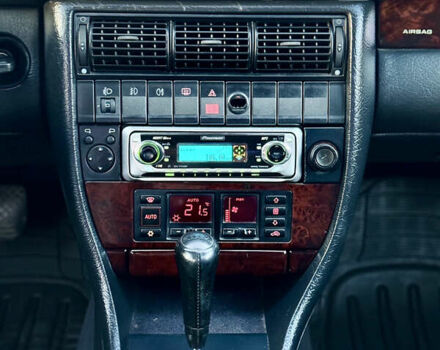 Синий Ауди 100, объемом двигателя 2.6 л и пробегом 356 тыс. км за 3200 $, фото 21 на Automoto.ua