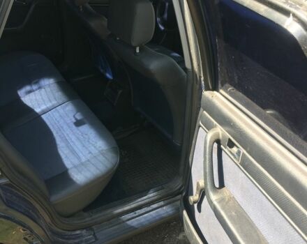 Синий Ауди 100, объемом двигателя 2 л и пробегом 900 тыс. км за 2000 $, фото 7 на Automoto.ua