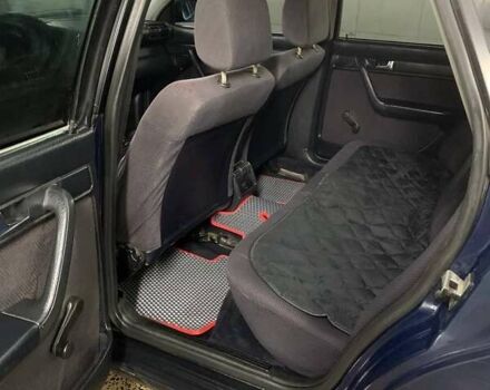 Синій Ауді 100, об'ємом двигуна 2.3 л та пробігом 600 тис. км за 2750 $, фото 12 на Automoto.ua