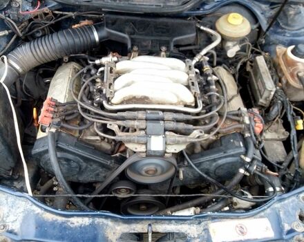 Синий Ауди 100, объемом двигателя 2.6 л и пробегом 350 тыс. км за 1900 $, фото 6 на Automoto.ua