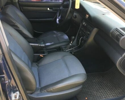 Синий Ауди 100, объемом двигателя 2 л и пробегом 900 тыс. км за 2000 $, фото 5 на Automoto.ua