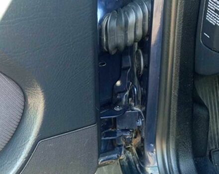 Синий Ауди 100, объемом двигателя 2.6 л и пробегом 356 тыс. км за 3600 $, фото 3 на Automoto.ua