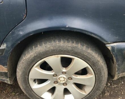 Синий Ауди 100, объемом двигателя 2.3 л и пробегом 300 тыс. км за 1070 $, фото 7 на Automoto.ua