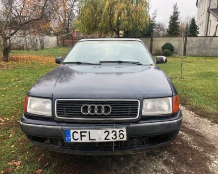 Синий Ауди 100, объемом двигателя 2.3 л и пробегом 300 тыс. км за 1070 $, фото 4 на Automoto.ua
