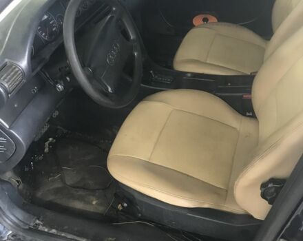 Синий Ауди 100, объемом двигателя 2.8 л и пробегом 300 тыс. км за 1500 $, фото 4 на Automoto.ua