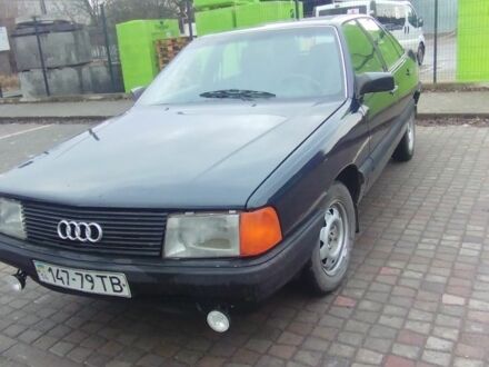 Ауді 100 1983 у Львові на Automoto.ua Синій Ауді 100, об'ємом двигуна 1.8 л та пробігом 218 тис. км за 1800 $, фото 1 на Automoto.ua