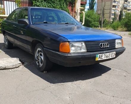 Синий Ауди 100, объемом двигателя 2.1 л и пробегом 387 тыс. км за 517 $, фото 1 на Automoto.ua