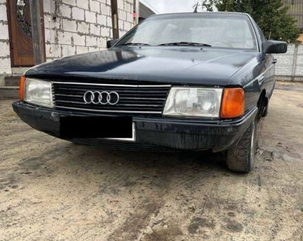Синий Ауди 100, объемом двигателя 1.8 л и пробегом 210 тыс. км за 900 $, фото 1 на Automoto.ua