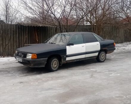 Синий Ауди 100, объемом двигателя 2 л и пробегом 500 тыс. км за 897 $, фото 1 на Automoto.ua