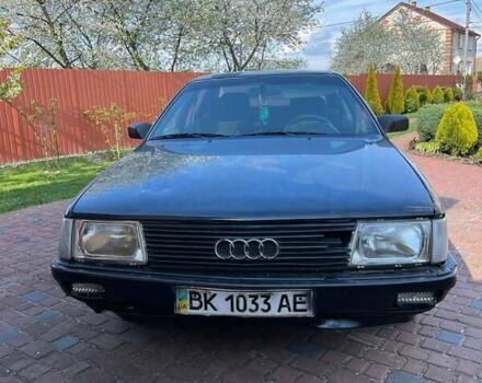 Синій Ауді 100, об'ємом двигуна 1.8 л та пробігом 350 тис. км за 1500 $, фото 1 на Automoto.ua