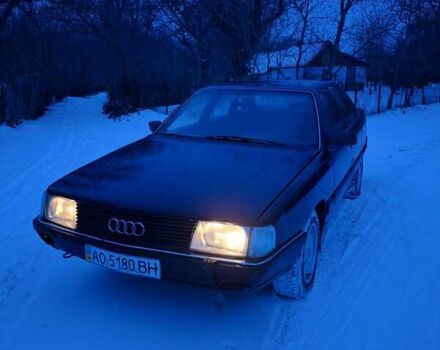 Синій Ауді 100, об'ємом двигуна 1.8 л та пробігом 340 тис. км за 1100 $, фото 1 на Automoto.ua