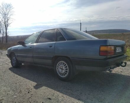 Синій Ауді 100, об'ємом двигуна 2 л та пробігом 250 тис. км за 1200 $, фото 1 на Automoto.ua
