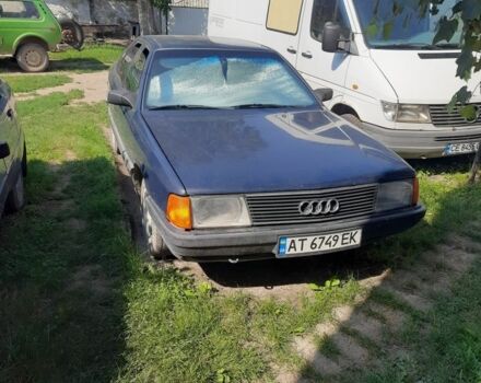 Синий Ауди 100, объемом двигателя 2 л и пробегом 300 тыс. км за 2200 $, фото 1 на Automoto.ua
