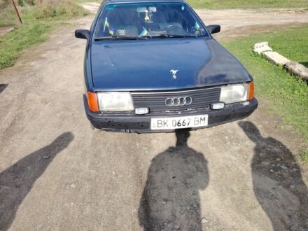 Синий Ауди 100, объемом двигателя 2 л и пробегом 400 тыс. км за 950 $, фото 1 на Automoto.ua