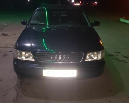 Синий Ауди 100, объемом двигателя 2.8 л и пробегом 200 тыс. км за 1700 $, фото 1 на Automoto.ua