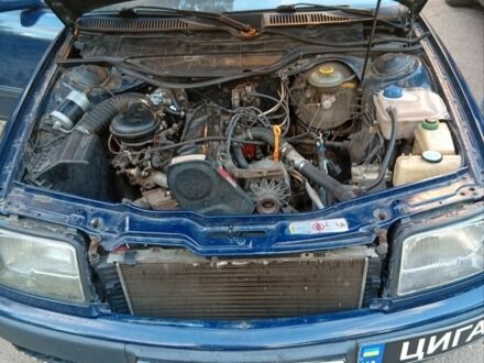 Синій Ауді 100, об'ємом двигуна 2 л та пробігом 309 тис. км за 1319 $, фото 1 на Automoto.ua